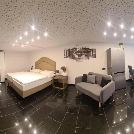 Am Ziegeleipark Χαϊλμπρόν